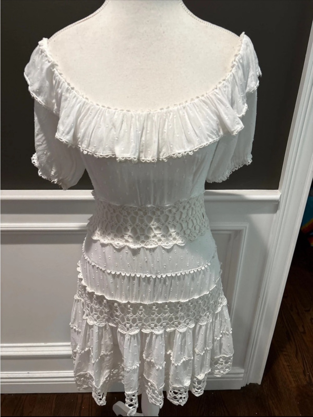 Free People White Crochet Lace
Ruffle Dress Size 6 Boho
Cottagecore
